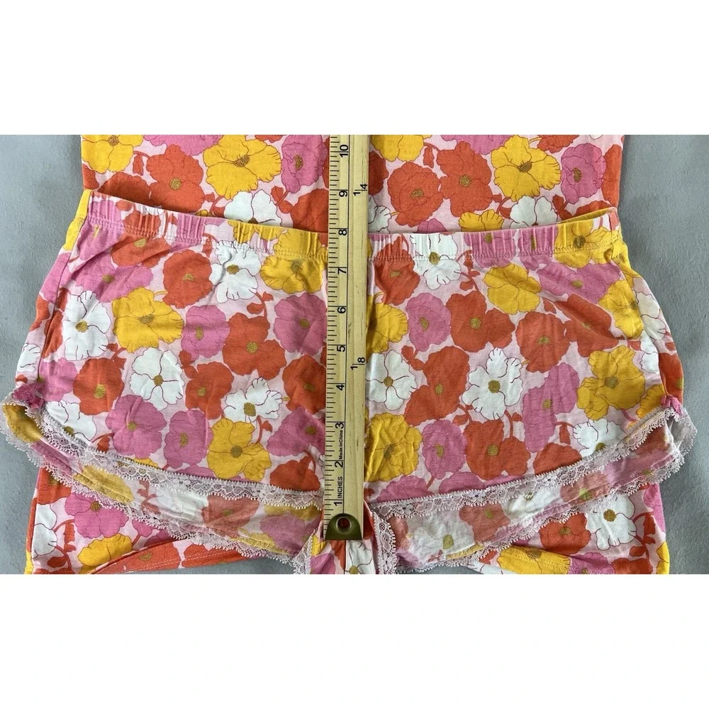 Victoria's Secret‎ Floral Lace Pajamas 2 Piece Set Cami+Shorts Women's Medium